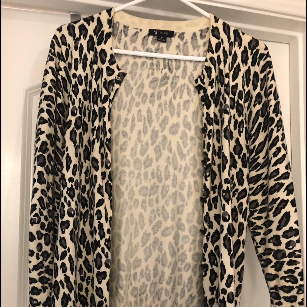 Leopard sweater